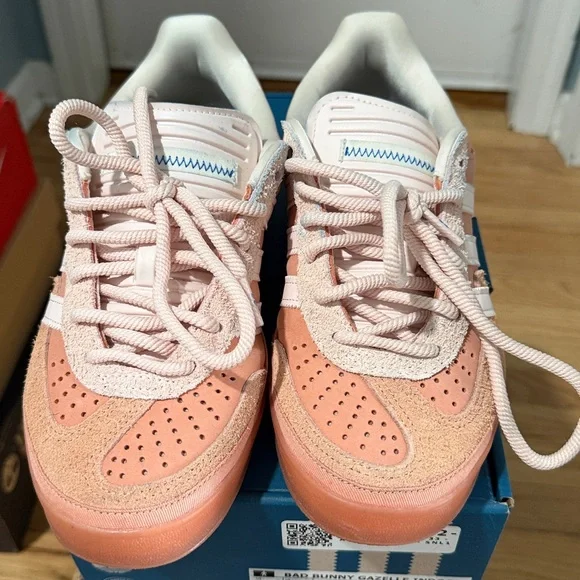 Bad Bunny gazelle indoor Adidas size 8 - Picture 3 of 9